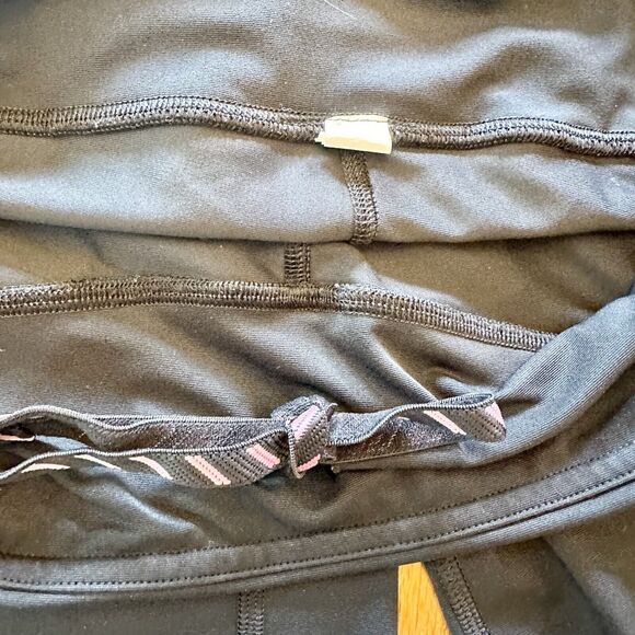 UNDER ARMOUR BLACK & HOT PINK ACTIVE WORKOUT  STRETCH‎ PANTS LEGGINGS CAPRIS ZIP - Picture 7 of 8